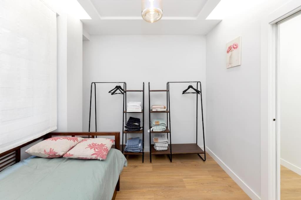 Precioso Piso Con Terraza En Centro De Granada Apartment Bagian luar foto