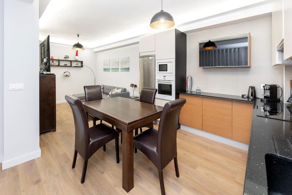 Precioso Piso Con Terraza En Centro De Granada Apartment Bagian luar foto